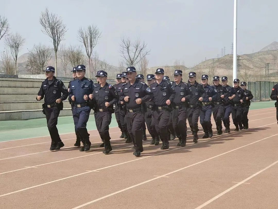 深度解析：中國(guó)人民武裝部隊(duì)特種警察學(xué)?！貞?zhàn)精英的鑄就之路與報(bào)考策略
