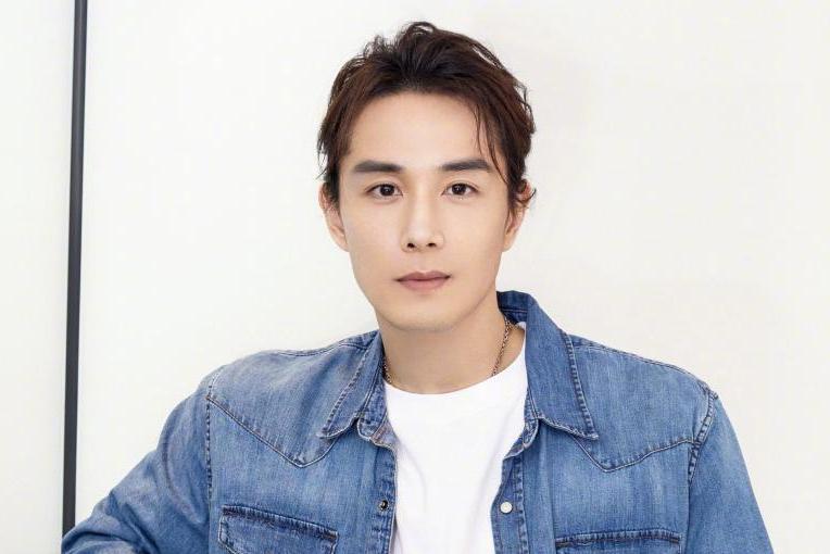 深度解析：李承鉉的家人是哪國人？國籍與家庭背景全揭秘