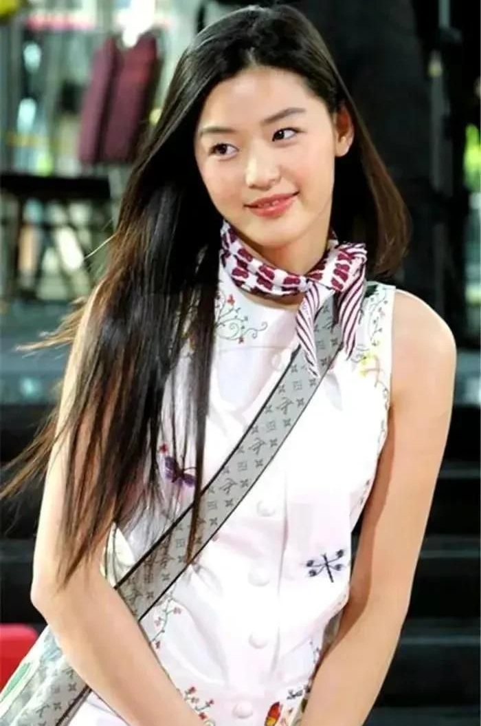 全智賢個人圖片唯美全攻略:深度剖析女神氣質與魅力秘訣